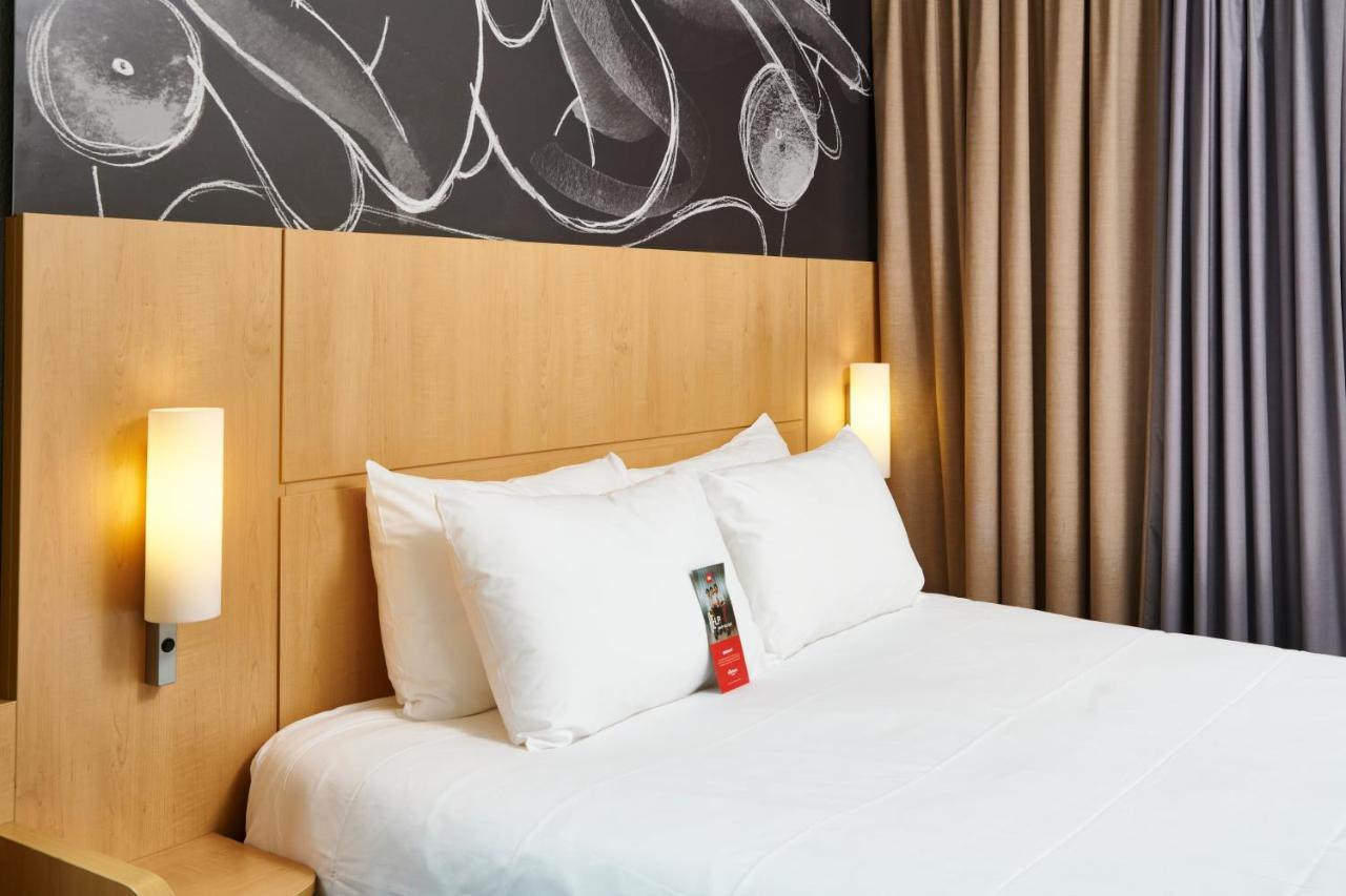 Ibis Annecy Centre Vieille Ville Exterior photo