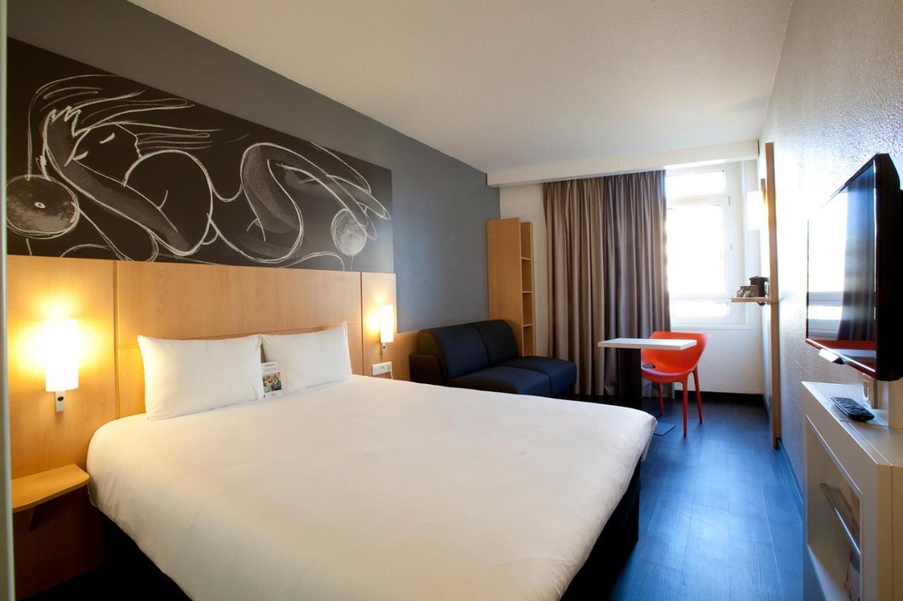 Ibis Annecy Centre Vieille Ville Exterior photo
